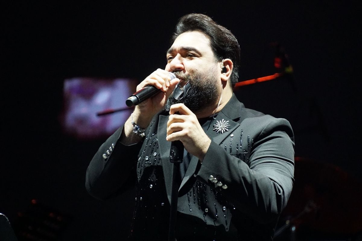 Tekirdağ’da Kiraz Festivali Demet Akalın ve Sakiler konseriyle sona erdi