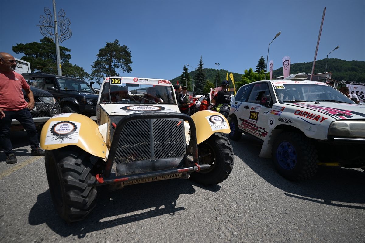 Türkiye Offroad Şampiyonası’nın 3. ayak yarışları, Düzce’de başladı
