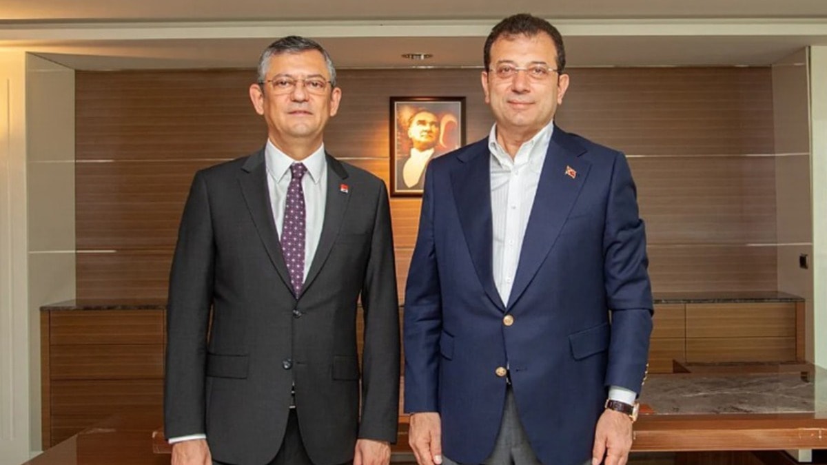 Özel’den merak edilen İmamoğlu sorusuna yanıt: Cumhurbaşkanı adayınız mı?