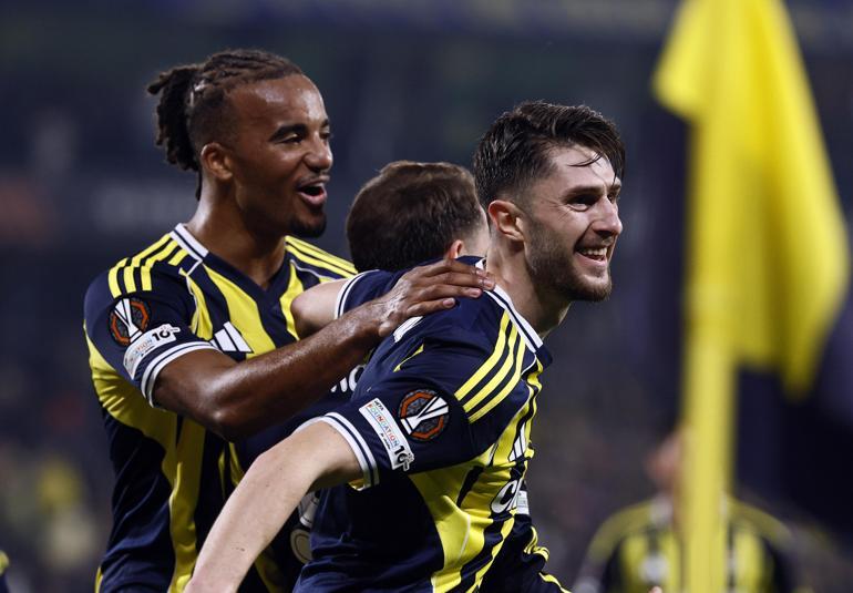 Fenerbahçe’de ayrılıklar netleşiyor: Diego Carlos Brezilya’ya, İsmail Yüksek kalıyor