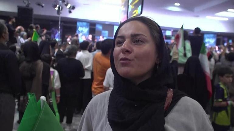 İran Milli Futbol Takımı Tahranda coşkuyla karşılandı