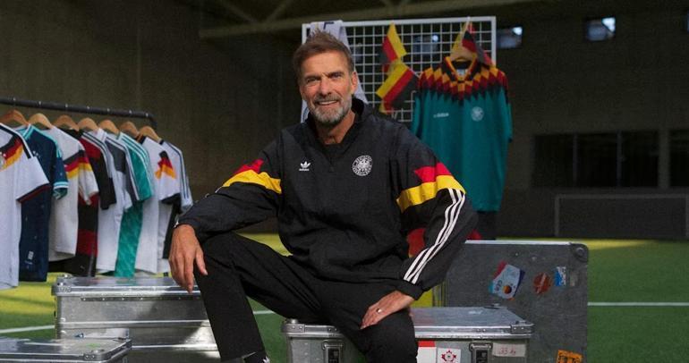 Jürgen Klopp futbola geri döndü