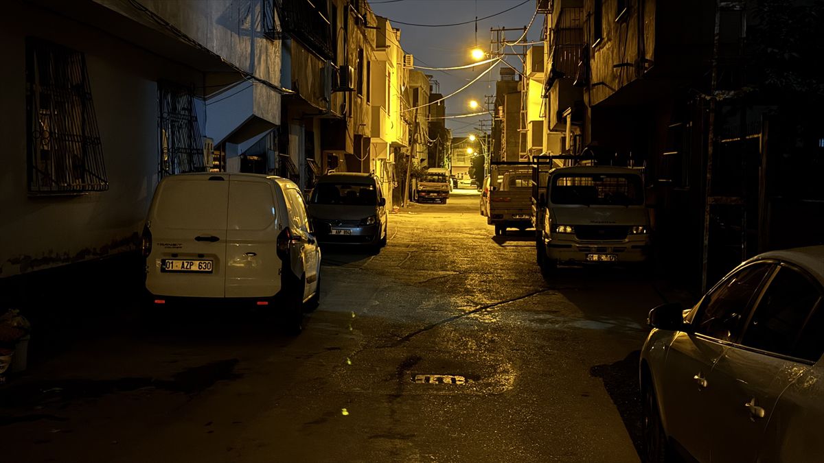 Adana’da silahlı saldırıya uğrayan kadın hayatını kaybetti