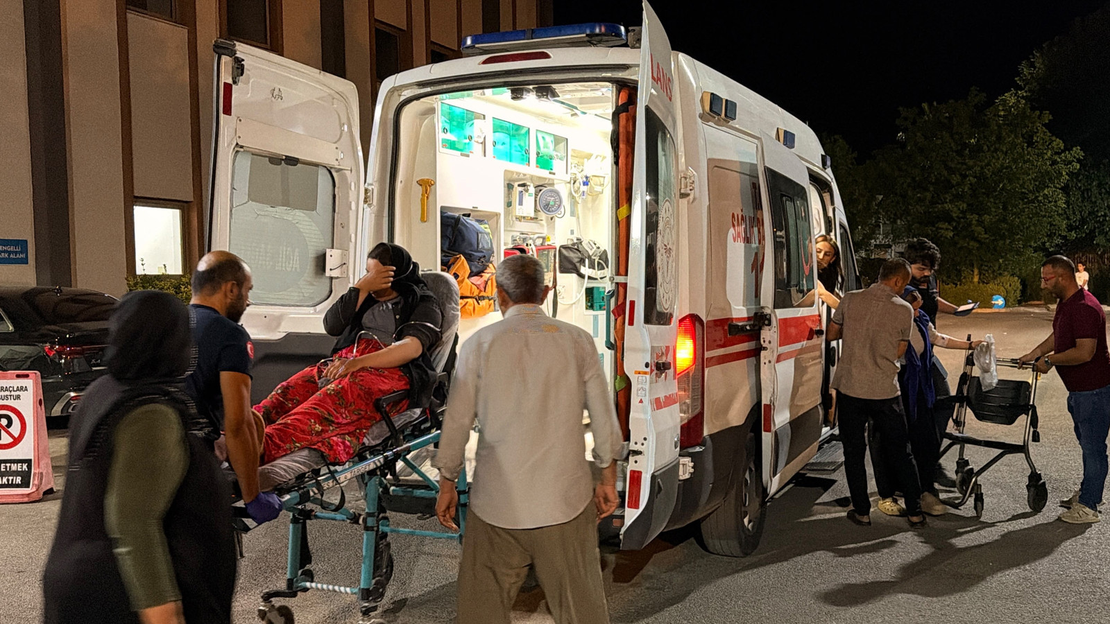 Adıyaman’da 26 kişi ilaçtan zehirlendi