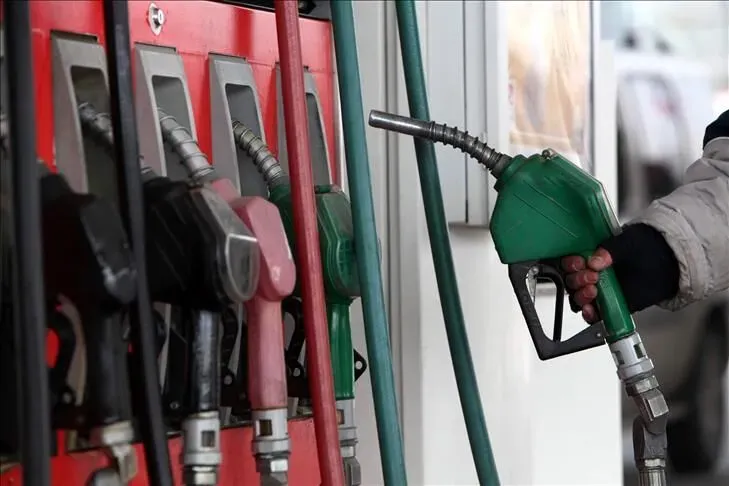Akaryakıta dev zam geldi: Motorin 80 liranın üzerine çıktı
