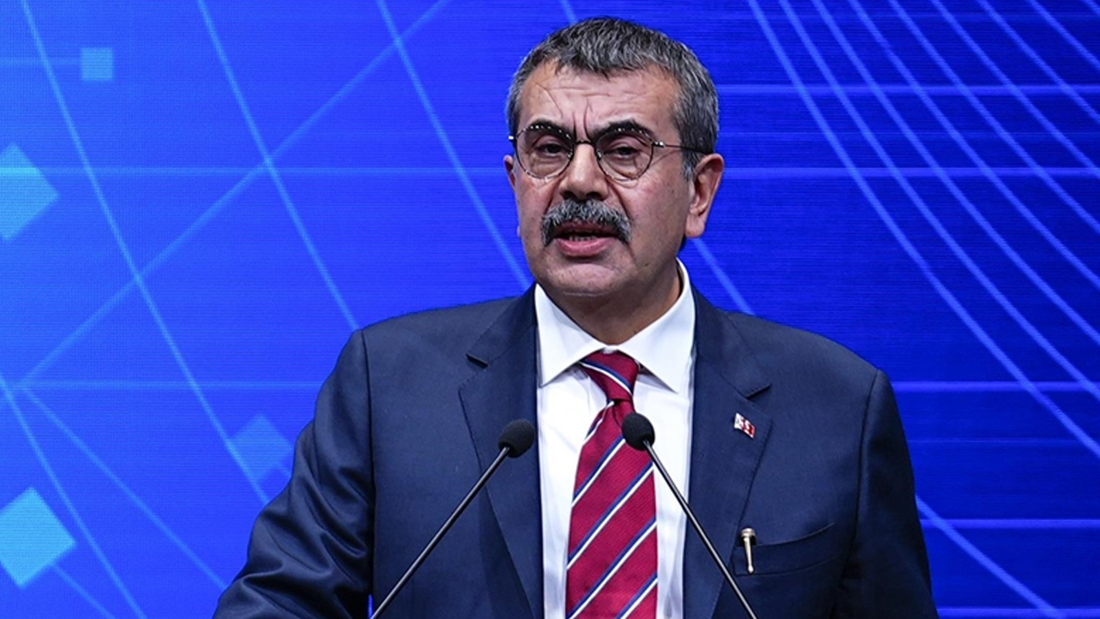Bakan Tekin’den özel okul fiyatlarıyla ilgili uyarı: Yüksek artış varsa soruşturma açıyoruz
