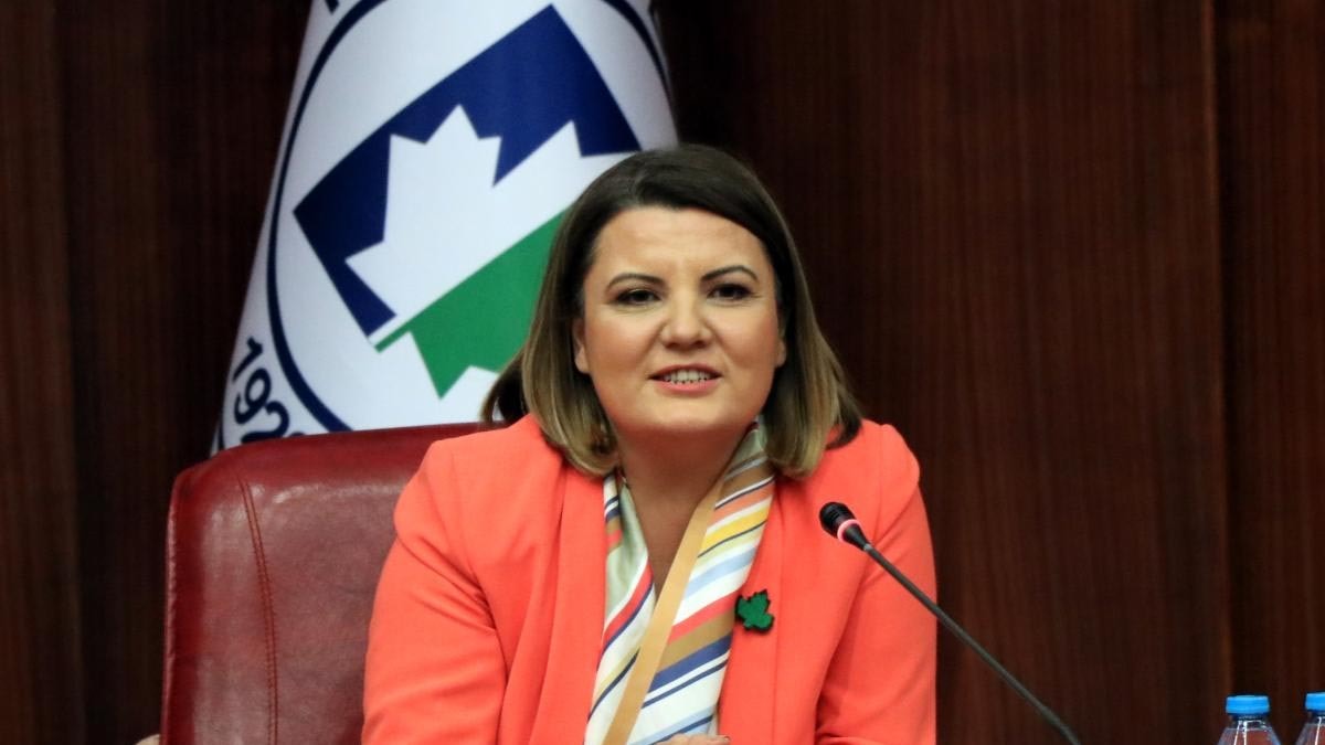 Fatma Kaplan Hürriyet görevden uzaklaştırıldı