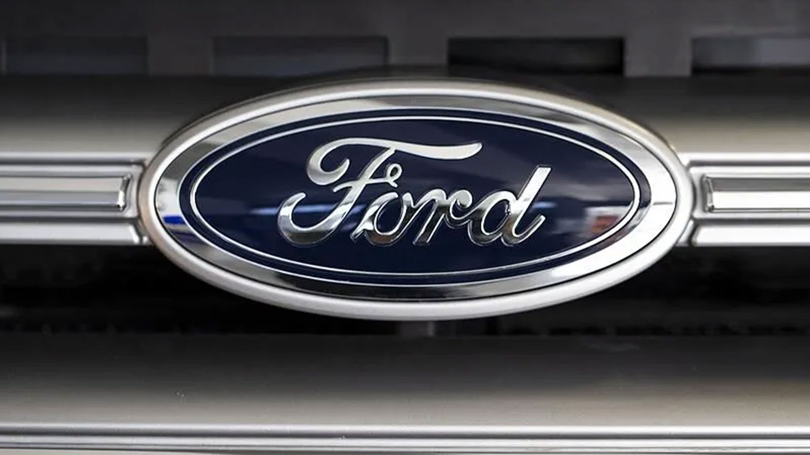 Ford yapay zekaya güvenip işten çıkardığı çalışanları geri aldı