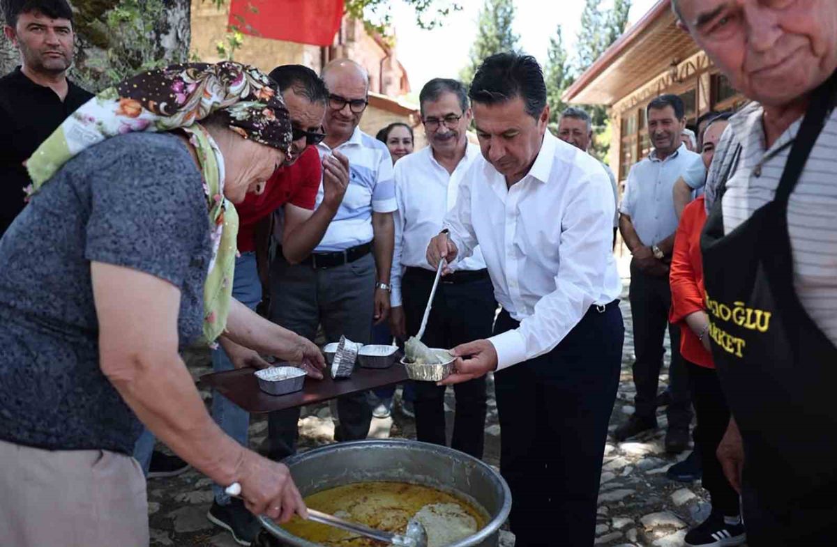 Rodos Seferi’nin 504. yılında Stratonikeia’da keşkek ikramı