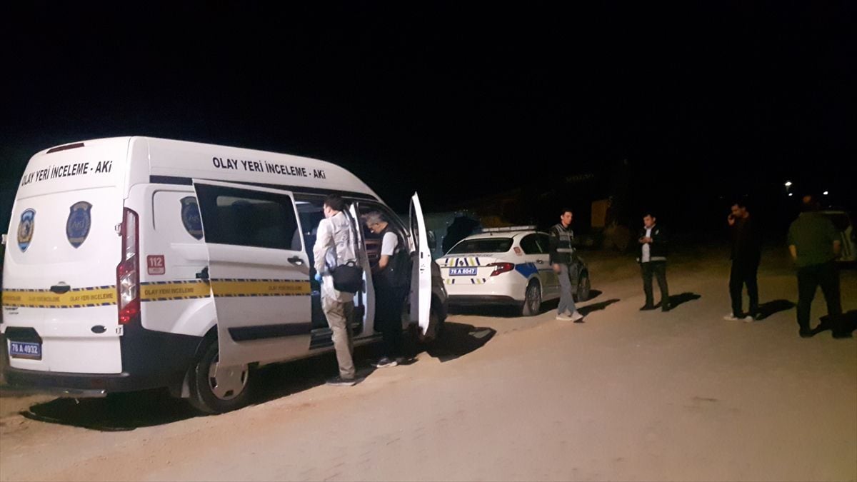 Karabük’te evinin balkonundan düşen yaşlı adam öldü