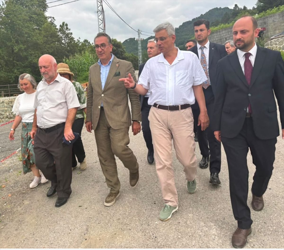 Sağlık Bakanı Memişoğlu Trabzon’da tarihi konaktaki müzeyi ziyaret etti