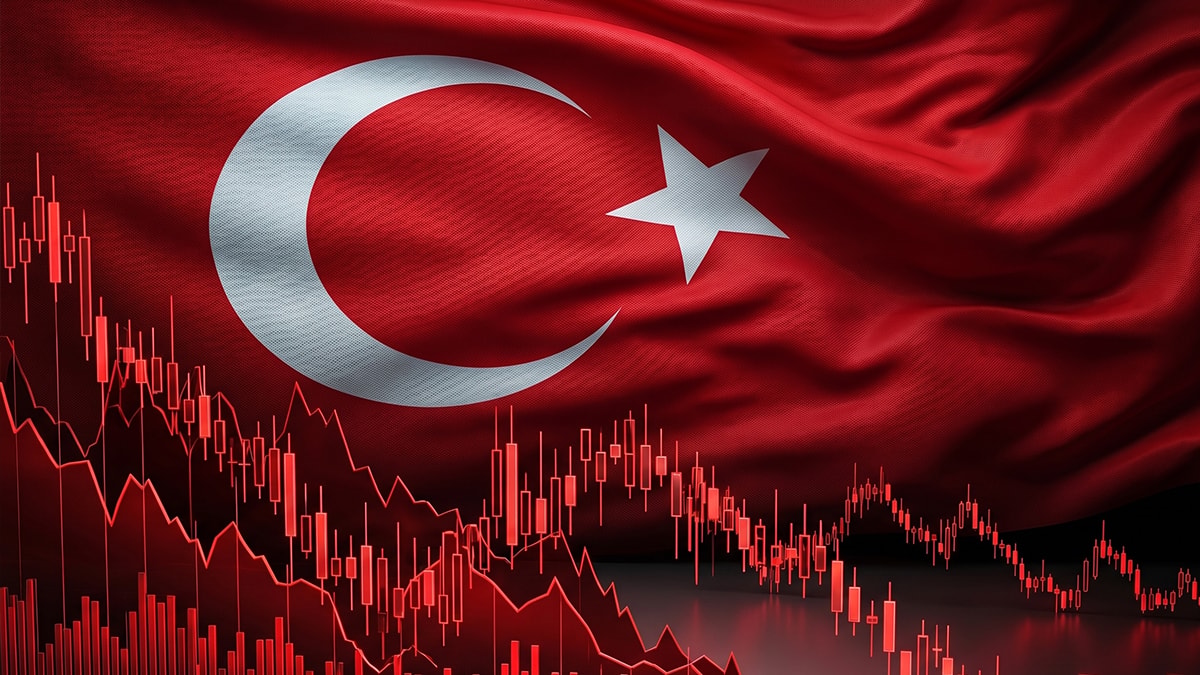 Fitch’ten Türk finans sektörü için görünüm indirimi: Üç sektörde riskler arttı
