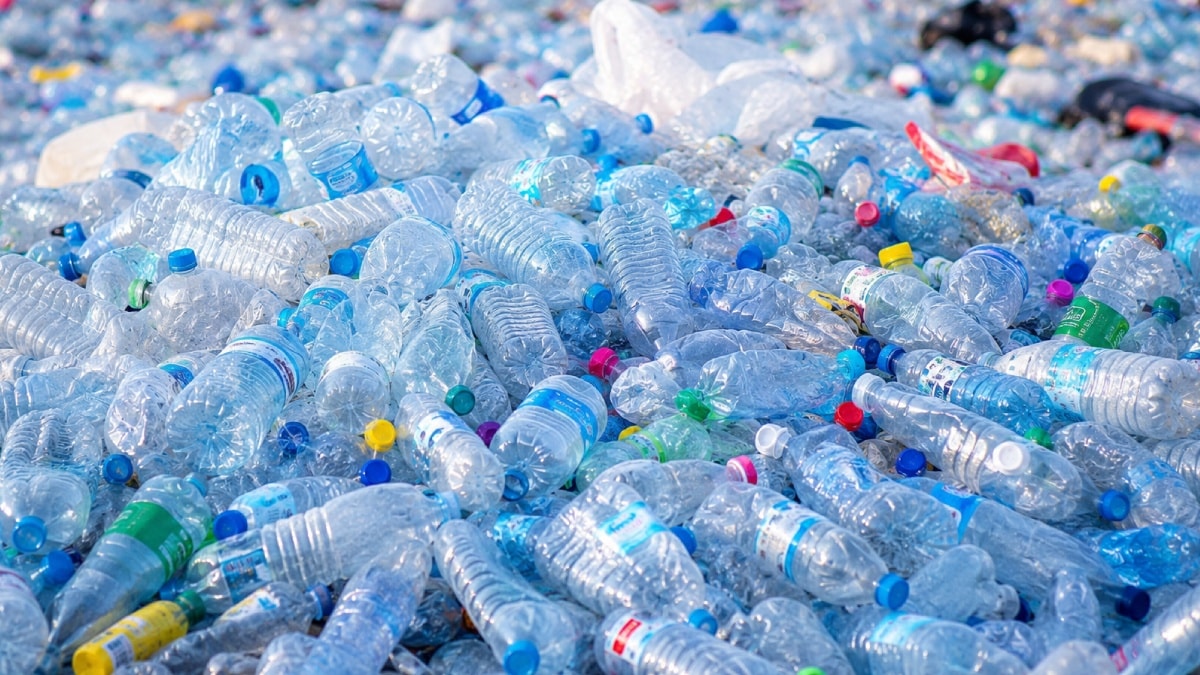 Plastik atıklar jet yakıtına dönüşecek