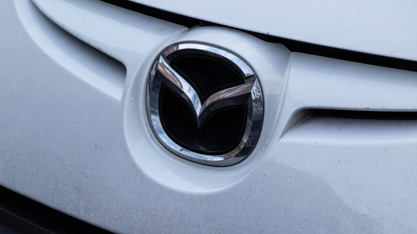 Yeni Mazda MX-5’ten ilk bilgiler geldi